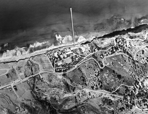 Aerial view of Scripps Institution of Oceanography and La Jolla