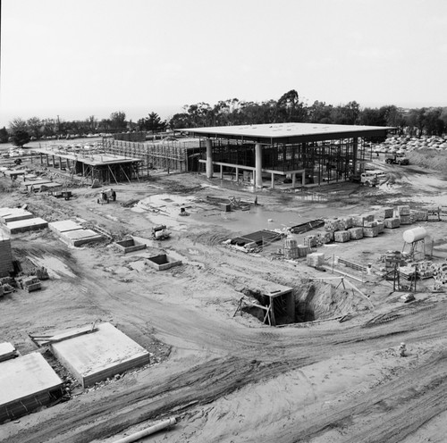 Construction of Galbraith Hall, UC San Diego