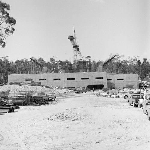 Construction of Geisel Library, UC San Diego