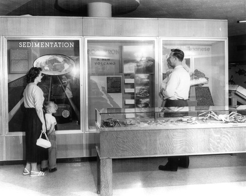 Exhibits in the Scripps Aquarium, Scripps Institution of Oceanography