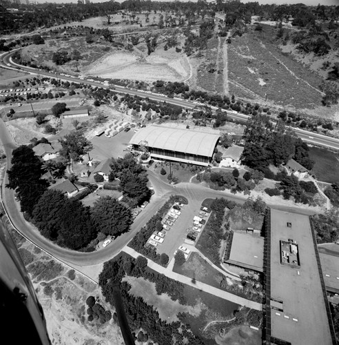 Aerial view of the Hydraulics Laboratory and Institute of Geophysics and Planetary Physics, Scripps Institution of Oceanography