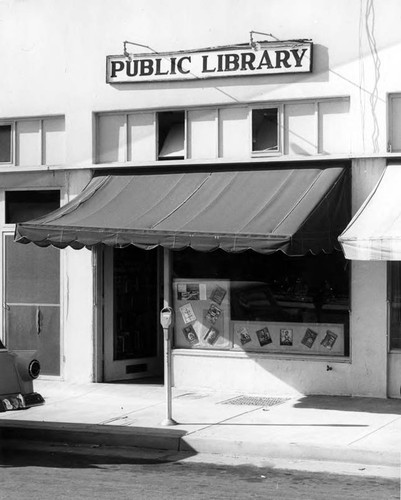 San Diego Public Library - Branch Library: Hillcrest-Mission Hills Branch