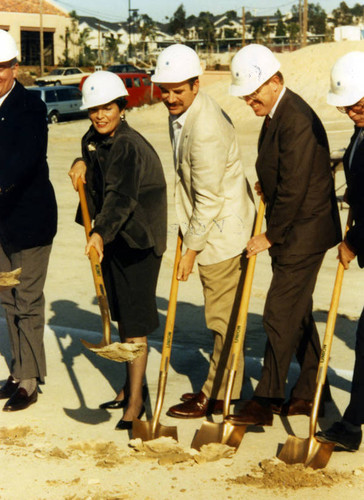San Diego Public Library - Branch Library: Carmel Valley Library, Groundbreaking