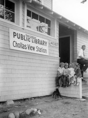 San Diego Public Library - Branch Library : Chollas View Station