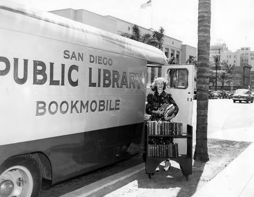 San Diego's Bookmobiles