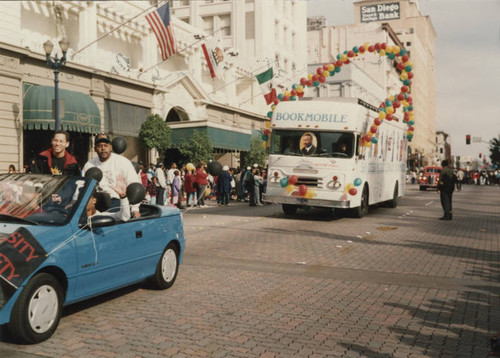 San Diego's Bookmobiles