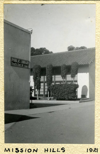 San Diego Public Library - Branch Library: Mission Hills Branch