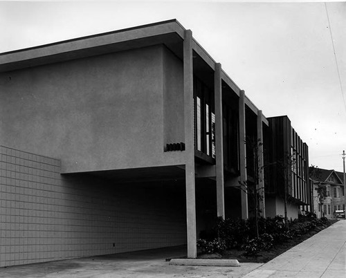 Branch Library: University Heights Branch