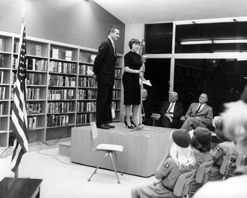 San Diego Public Library - Branch Library: North Clairemont Branch