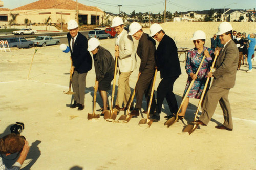 San Diego Public Library - Branch Library: Carmel Valley Library, Groundbreaking