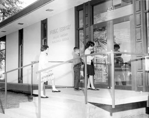 San Diego Public Library - Branch Library: Normal Heights - Kensington Library