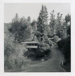 Anderson and Samwell cabins
