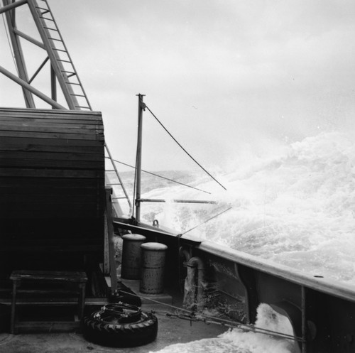 Rough waves hit the BT winch aboard R/V Horizon during the Capricorn Expedition