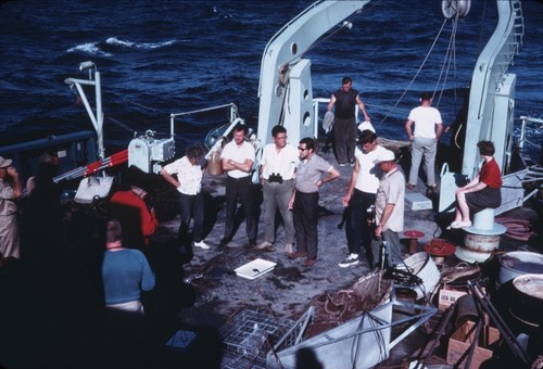 MV 68-I - Scientists on deck, Gulf of California