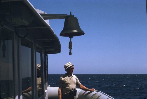 MV 73-I - Robert L. Wisner bird watching on R/V Alexander Agassiz, at mouth of the Gulf of California