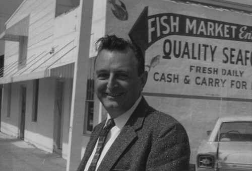 Eugene Corcoran of the Duke University Marine Laboratory, Beaufort, North Carolina