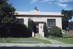 Last days of Sebastopol Carnegie library, Oct. 1975