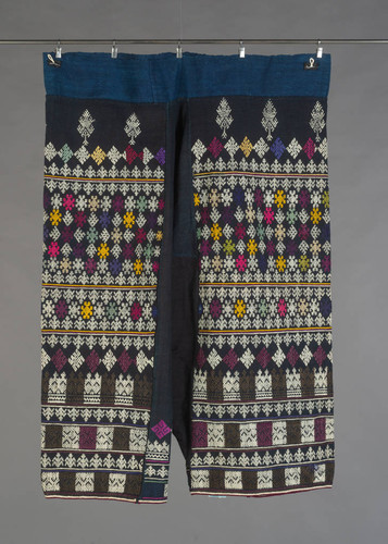 Mien Woman's Pants with Cross Stitch Designs