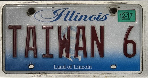 Car License Plates with “Taiwan” on them