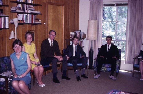 UC San Diego students meet in University Lutheran student center