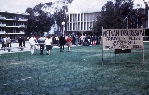 Sign announcing Vietnam discussion on the campus of UC San Diego