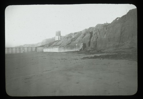 Bulkhead with salt water tower and pier in background, Scripps Institution of Oceanography