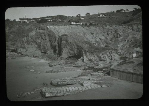 Jointed sandstone formation "Elephant Rock" and cliffs, north of Scripps Institution of Oceanography