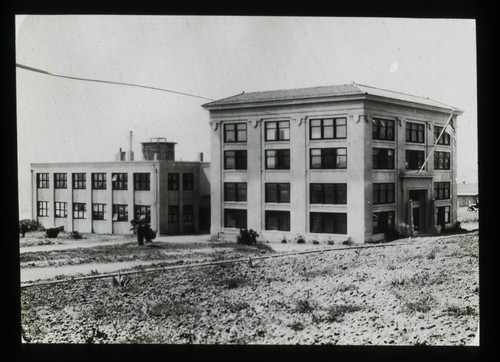 Scripps Institution of Oceanography Library and George H. Scripps Memorial Marine Biological Laboratory