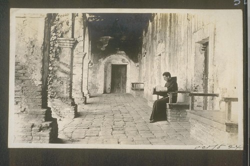 [Postcard of monk at mission] Oct. 18, '24 [October 18, 1924]