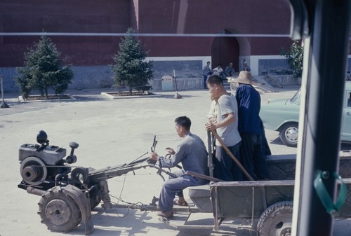 Peasants on a tractor, Beijing