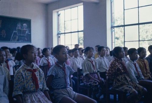 Elementary school visit, students in the classroom (2 of 2)