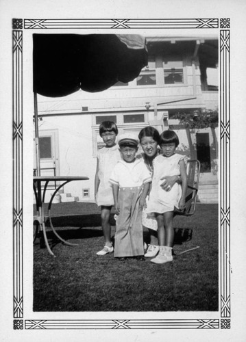 Mabel Hong and her nieces and nephew, Agnes, Sylvia, and Donald Chang