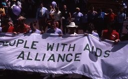 Seconde Manif des victimes PWAA-2-juin 1983-J-B-CARHAIX