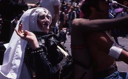 Sister Marquesa de Sade juin 1983-1-J-B-CARHAIX