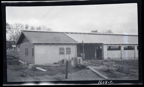 Milking Barn and Milking House, A.W. Morris and Sons, Knights Landing