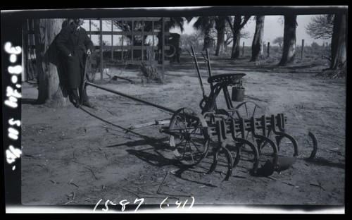 Vineyard Cultivator, Del Ray