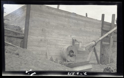 Elevators and Farm Storage, T.A. Kiekenny, Dixon (b)