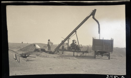 Elevator and Farm Storage, Thaxton Ranch, Grimes, California (e)