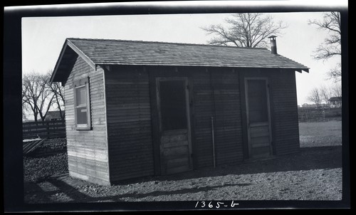 Milk House, T.L. Rancy Ranch - 2 miles north of Davis (b)