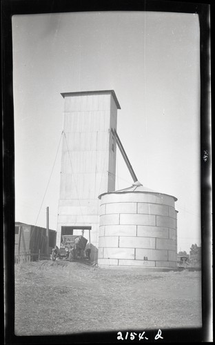 Elevators and Farm Storage, T.A. Kiekenny, Dixon (d)