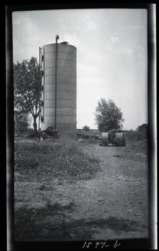 Monolithic Concrete Silo, Dick Bros. Ranch, Yolo