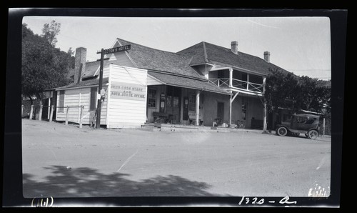 Adobe Construction, Dutton Hotel, Jolon (a)