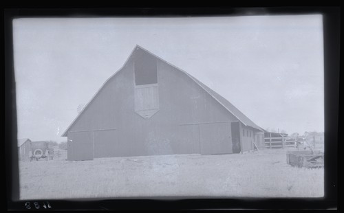 Barns, Salinas Valley (1138)