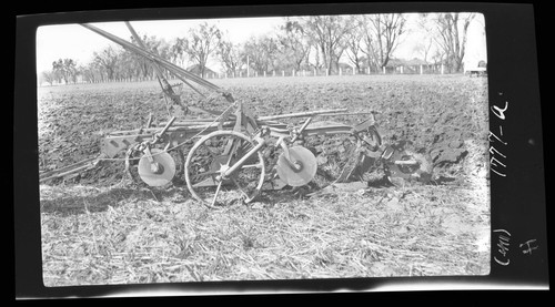 Wearing Test of Plow Shares, a John Deere 3 bottom gang