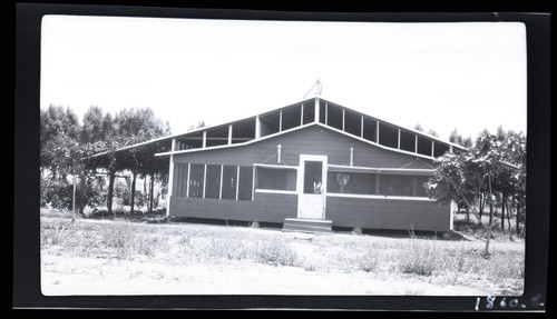 Farm Dwellings, M.H. Whittier Date Gardens, Indio, Cal. (b)