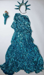 "Lady Liberty" ensemble