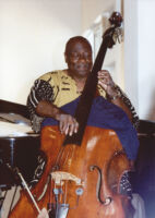 Art Davis playing the double bass in Los Angeles, California, July 1997 [descriptive]