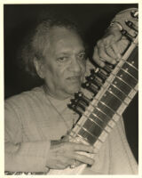 Ravi Shankar playing the sitar, Los Angeles [descriptive]