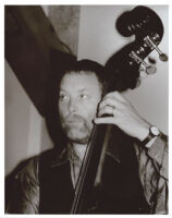 Dave Holland playing the double bass in Los Angeles, February 1997 [descriptive]