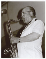 Red Holloway playing the tenor saxophone, Los Angeles, September 1999 [descriptive]